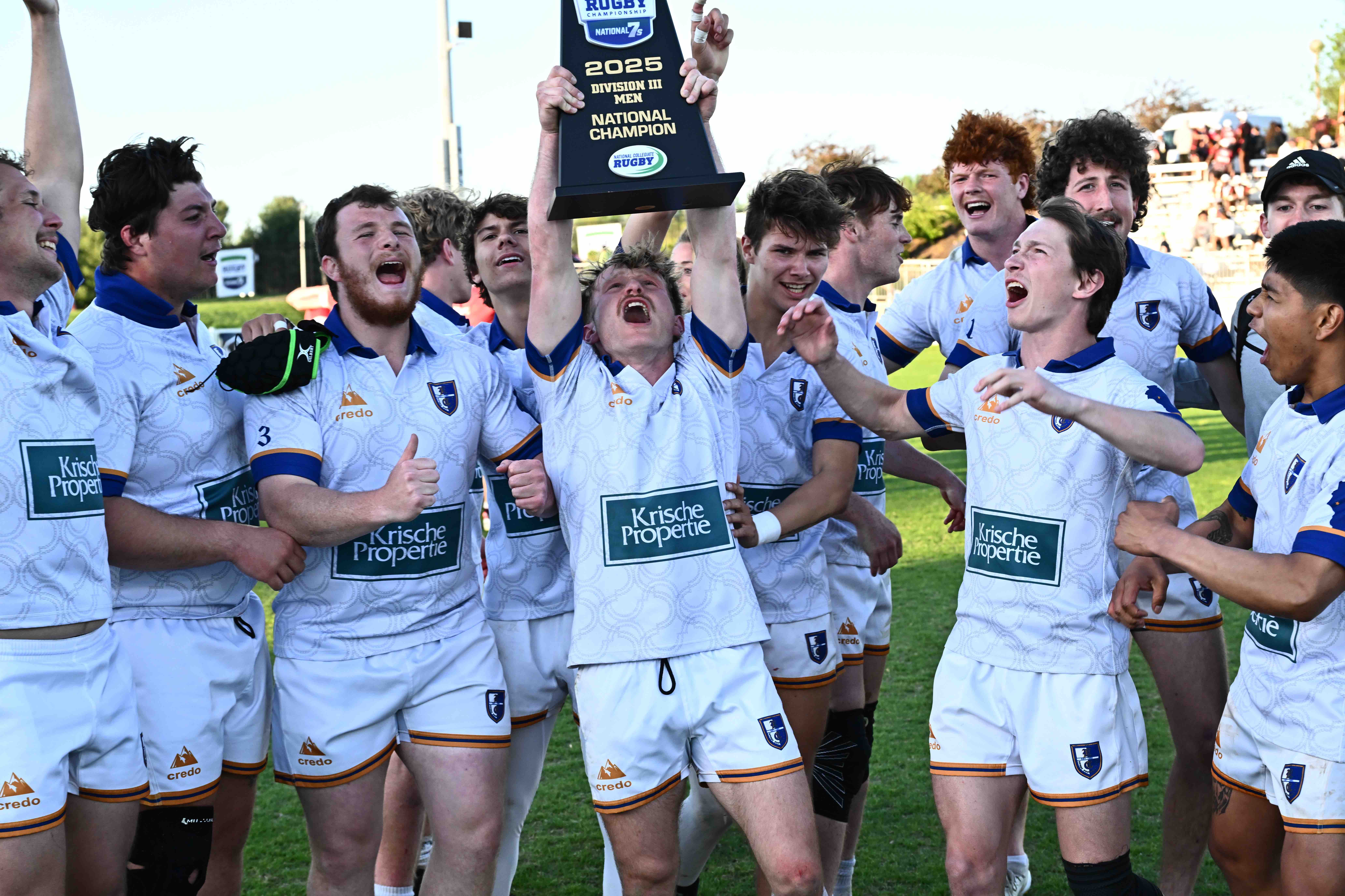 Blugolds Win Gold in Men's DIII